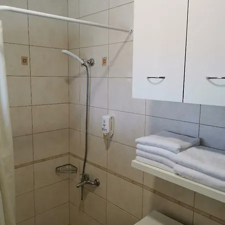 Tina Apartment *