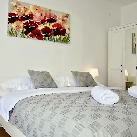De 50 M² En Lapad, Con 1 Habitación